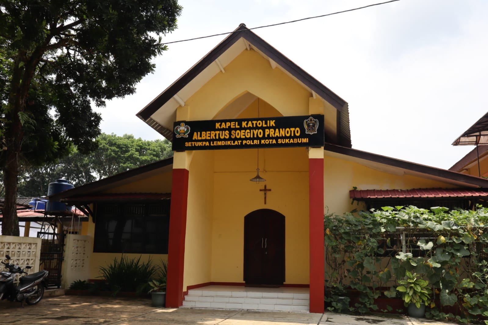 Kapel Katolik Albertus Soegiyo Pranoto